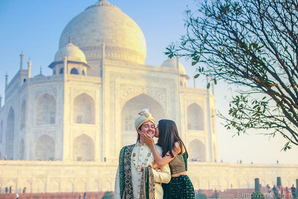 top-wedding-photographers-in-agra-taj-mahal